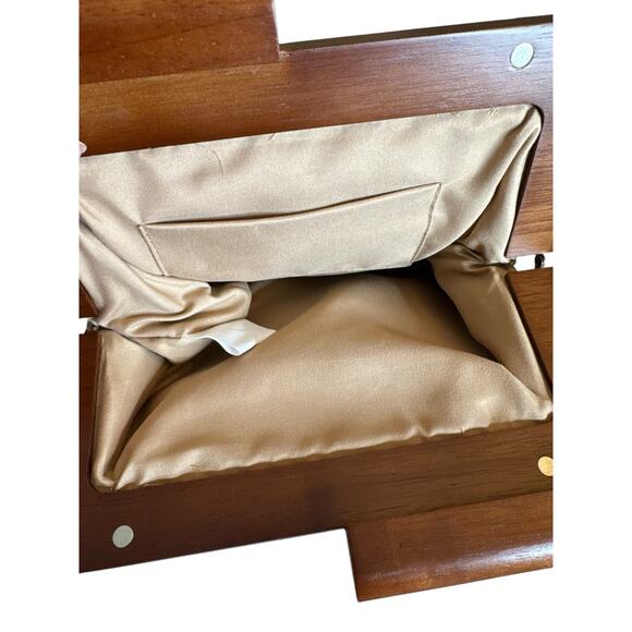 Vintage Style Twine Woven & Wood Clutch - Picture 3 of 5